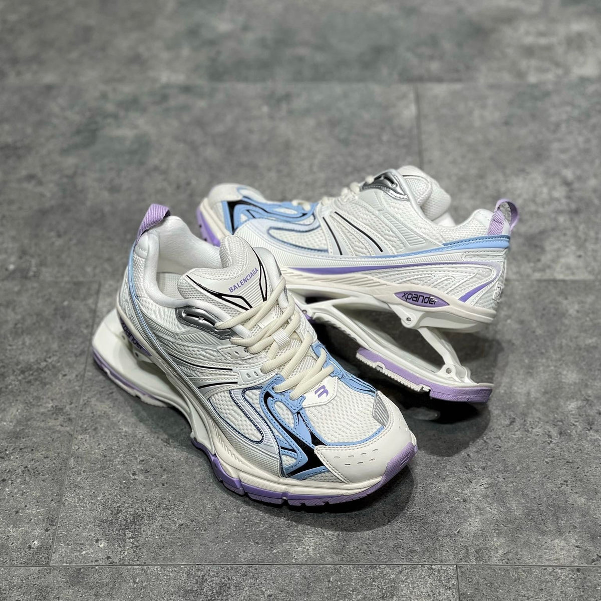 BAL X-PANDER TRAINERS