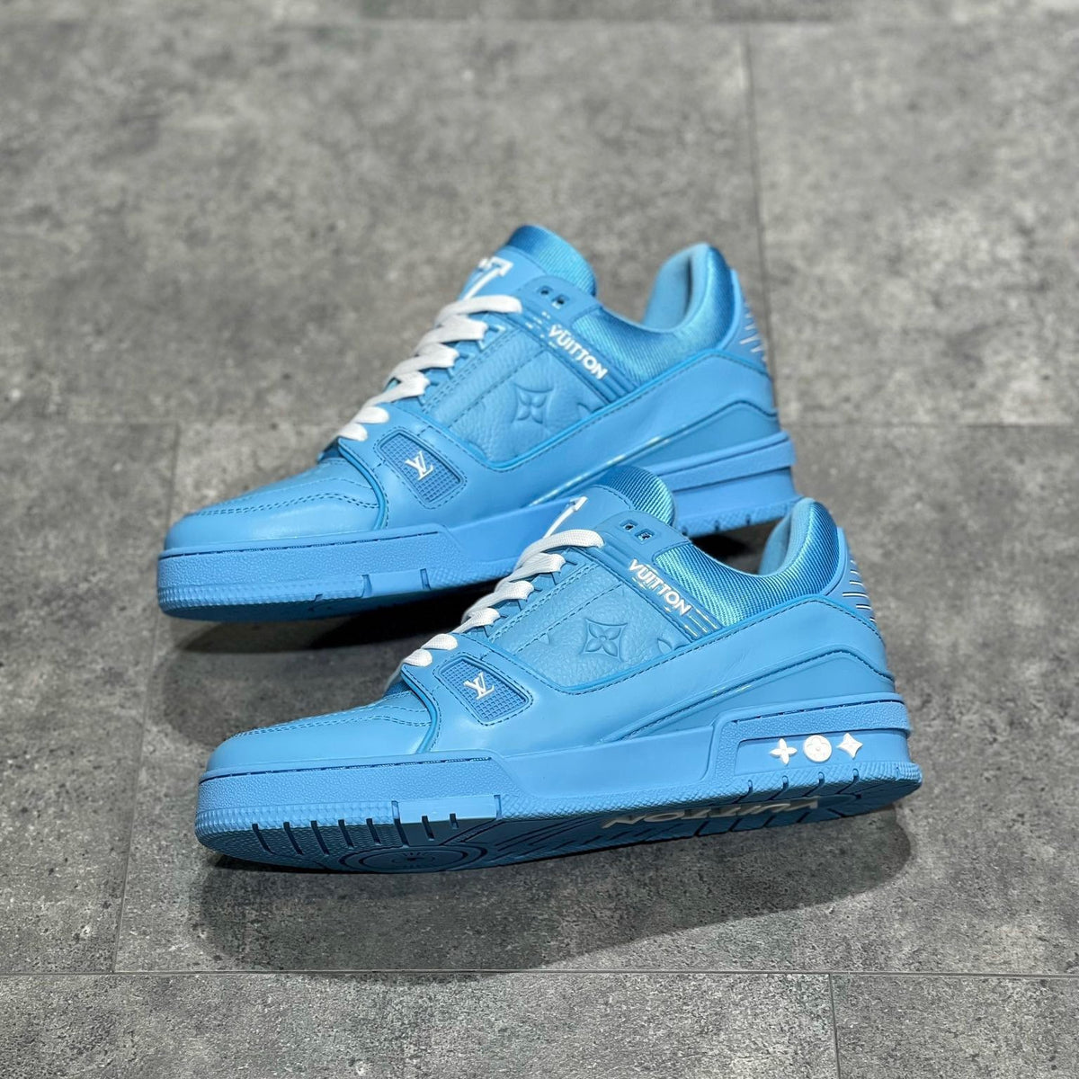 LOU TRAINERS