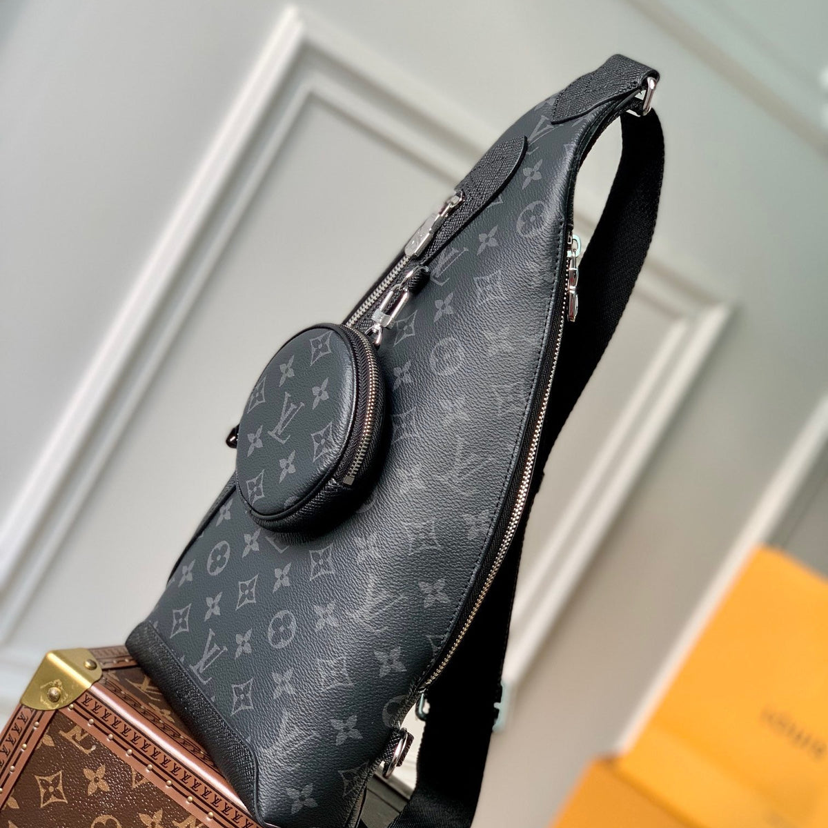 LOU DUO SLING BAG
