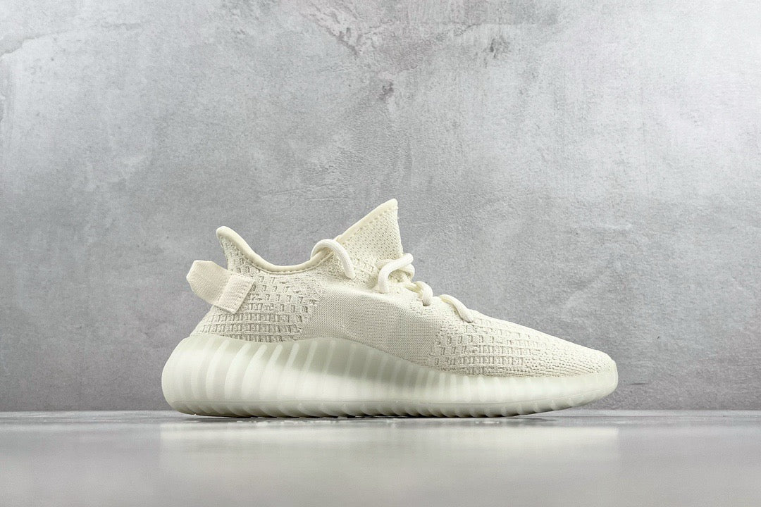YEEZY BOOST 350 V2