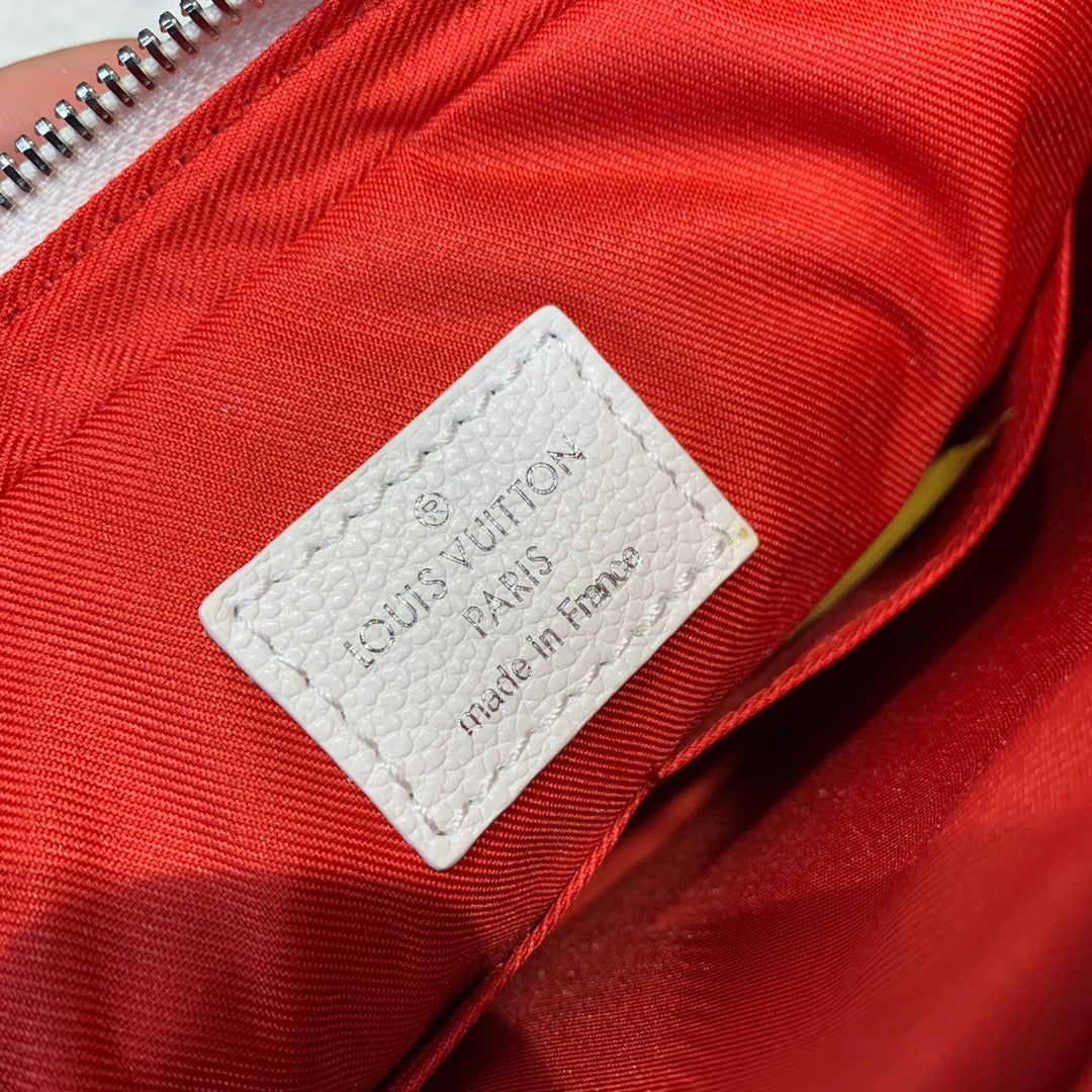 LOU TRIO MESSENGER BAG