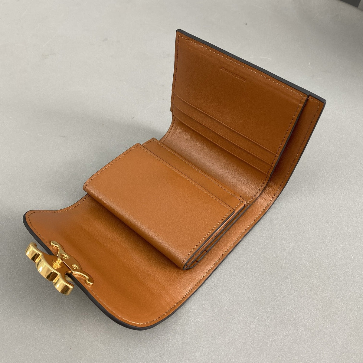 CEL TRIOMPHE WALLET