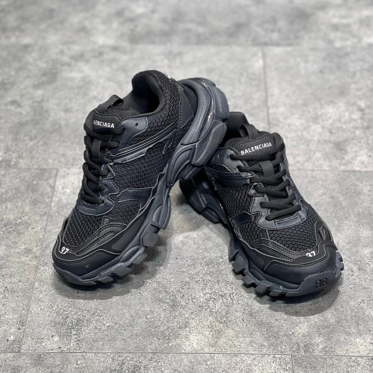 BAL TRACK 3 SNEAKERS