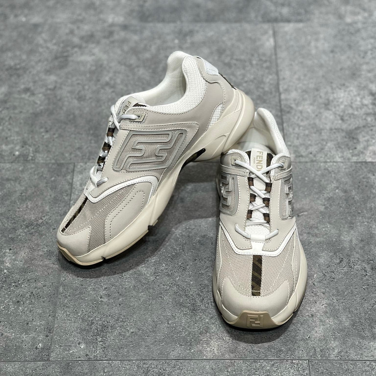 FEN FASTER SNEAKERS
