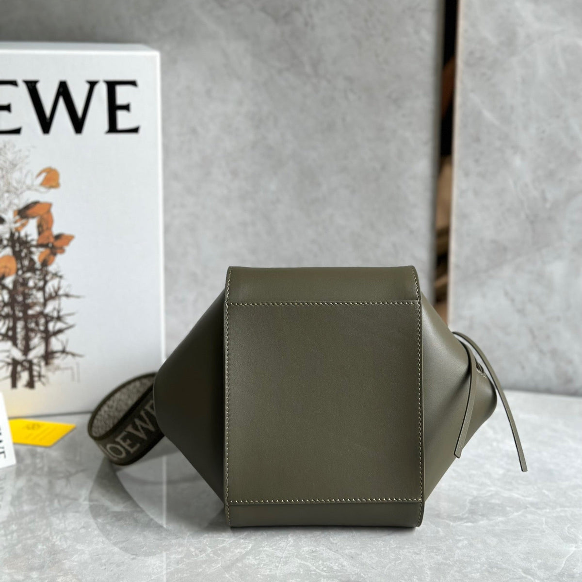 LOEW HAMMOCK BAG