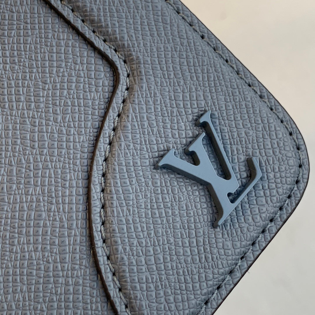 LOU NEW FLAP MESSENGER BAG