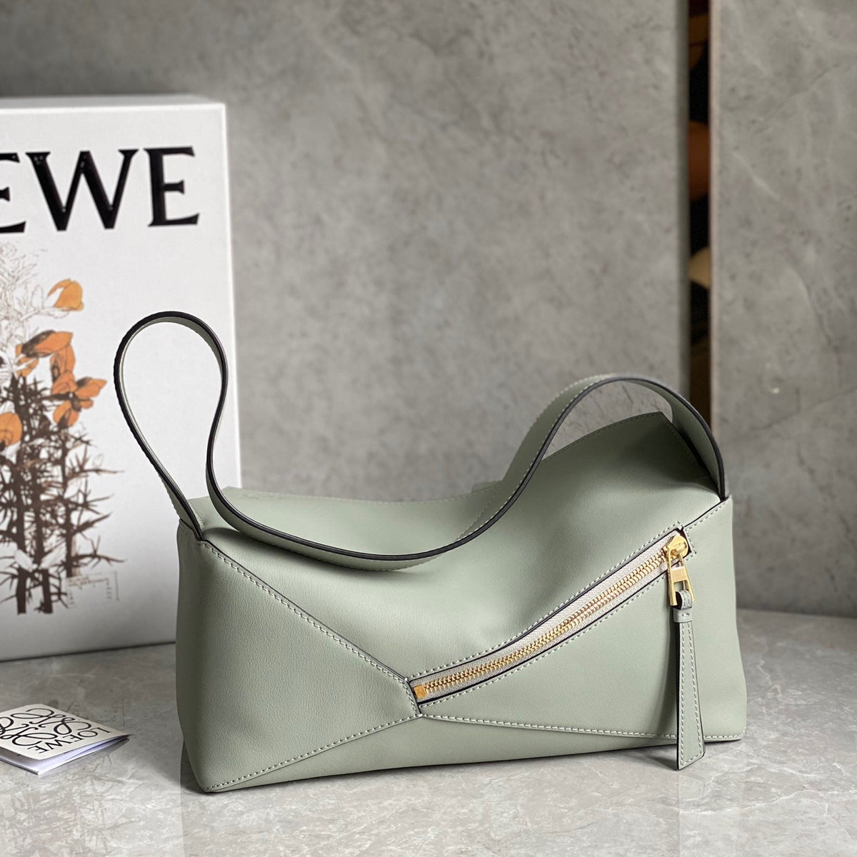 LOEW PUZZLE HOBO BAG