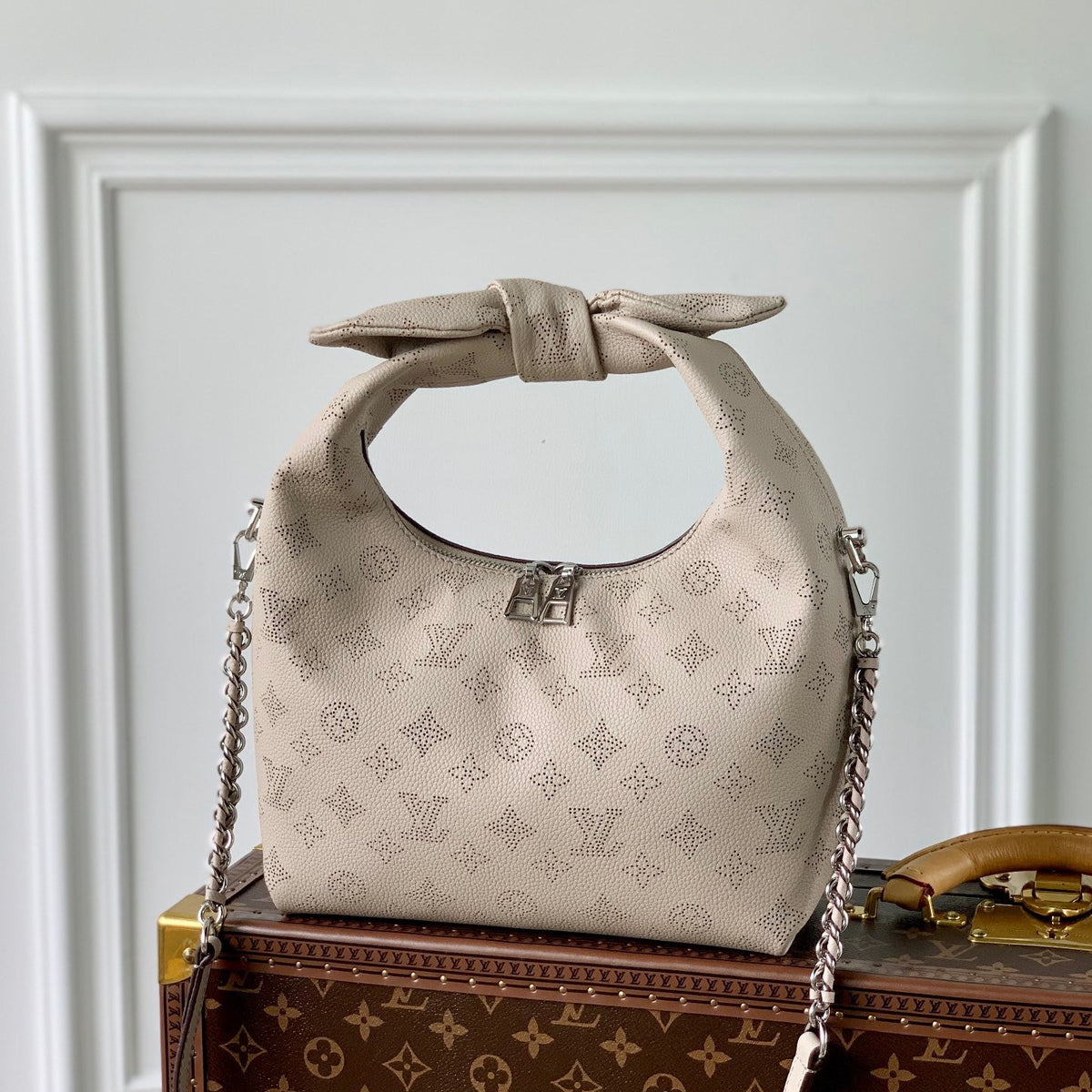 LOU WHY KNOT PM BAG