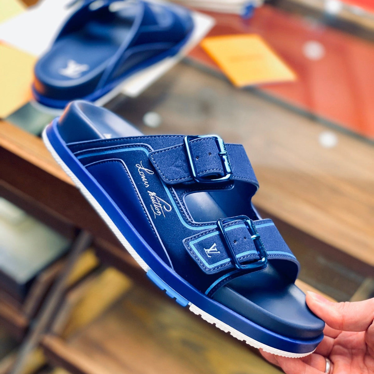 LOU TRAINER MULES