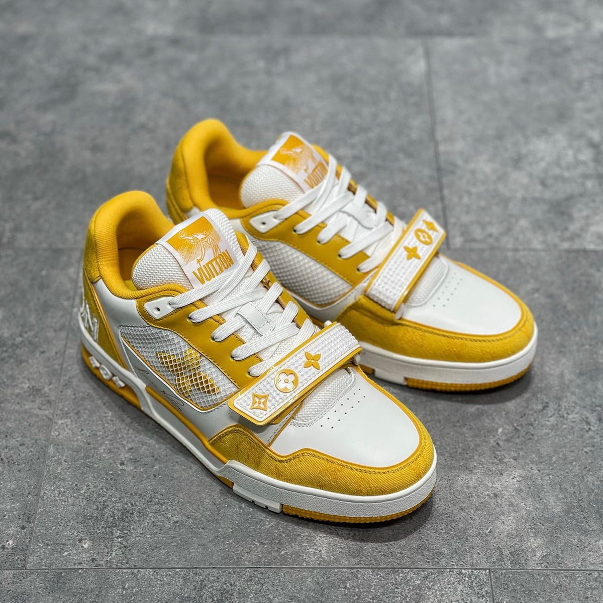 LOU TRAINERS