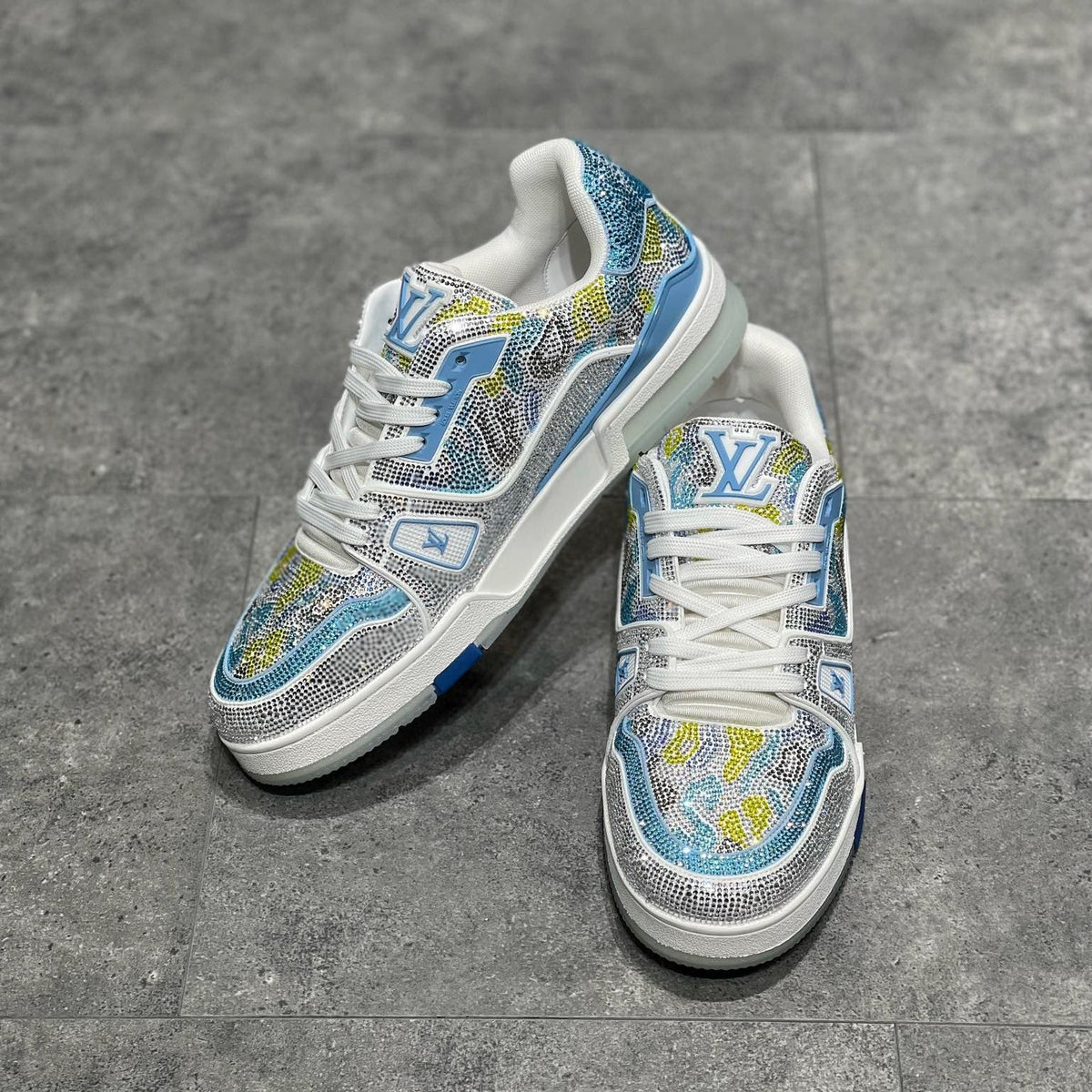 LOU TRAINERS