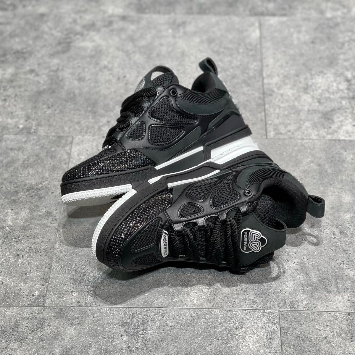 LOU TRAINERS