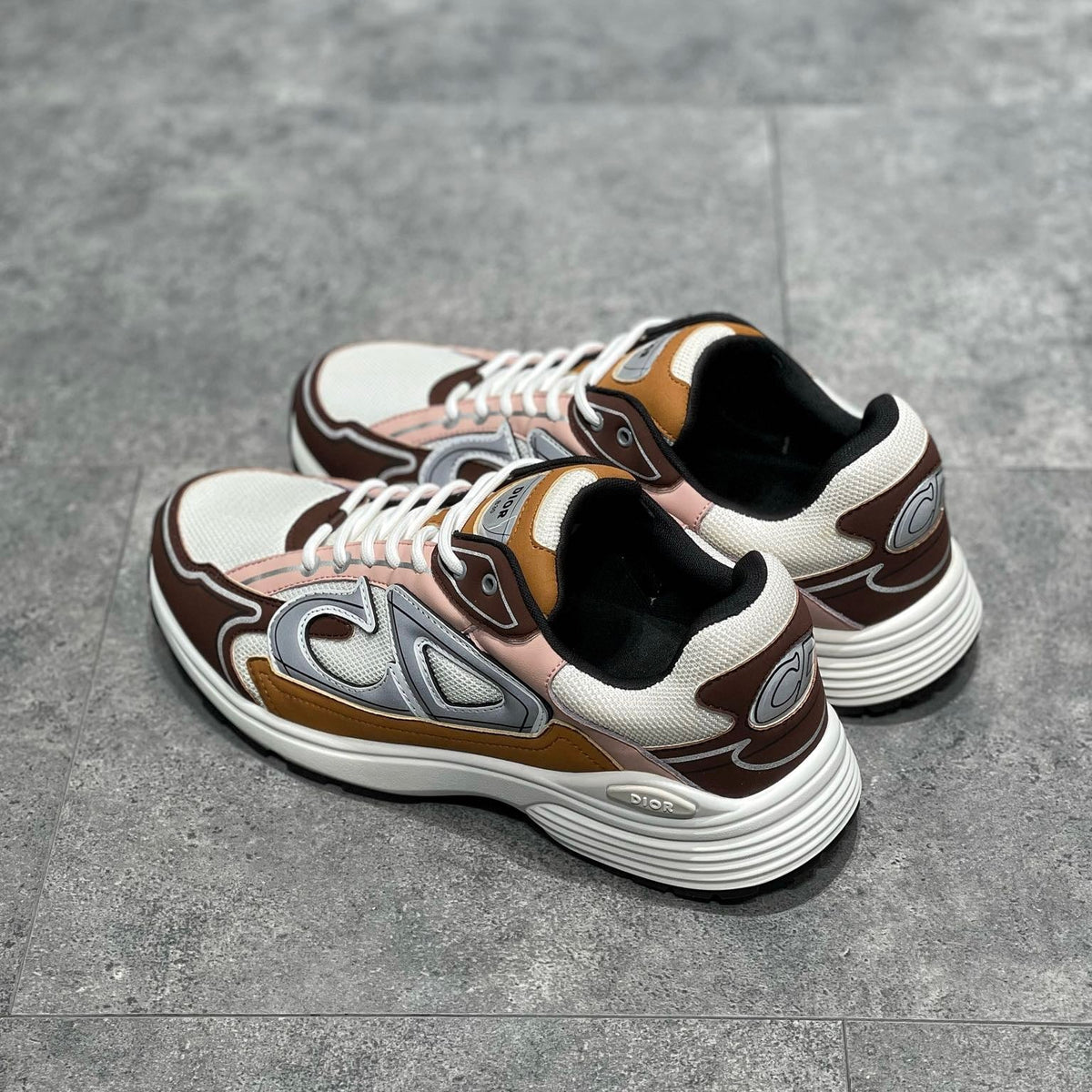 CD B30 SNEAKER