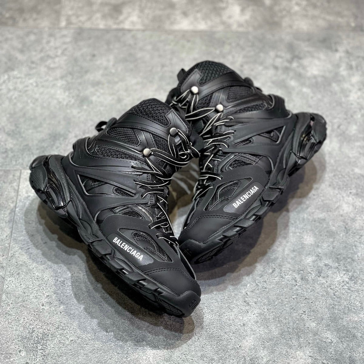 BAL TRACK HIGH HIKE SNEAKER