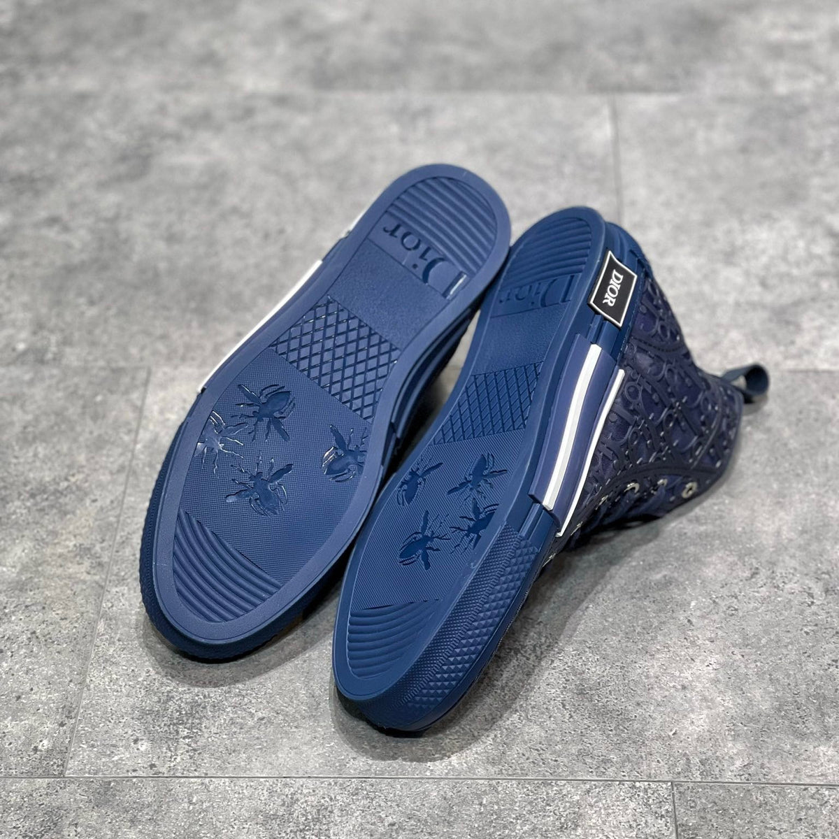 CD B23 SNEAKERS