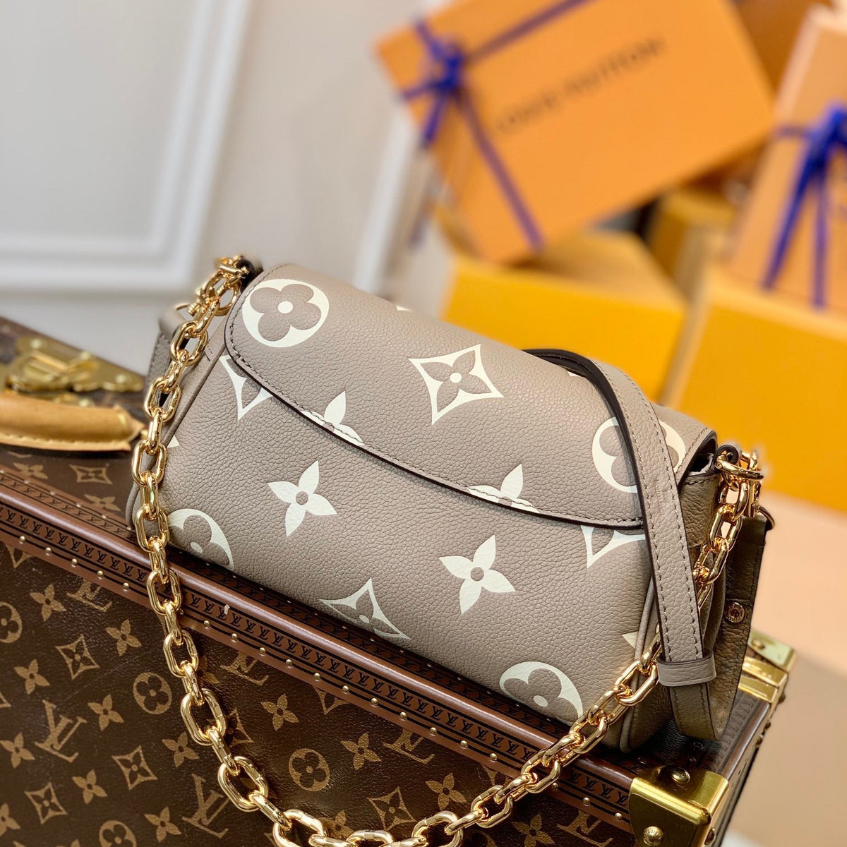 LOU FAVOURITE BAG