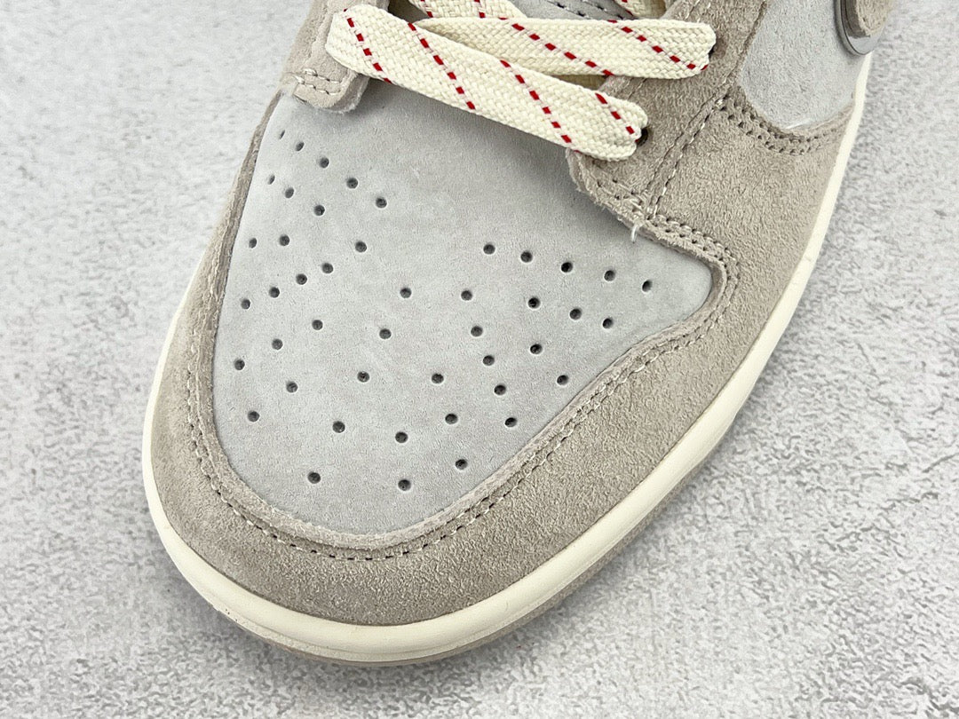 DUNK LOW x OTOMO KATUSHIRO