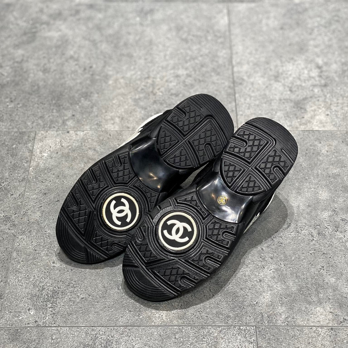 CC TRAINERS