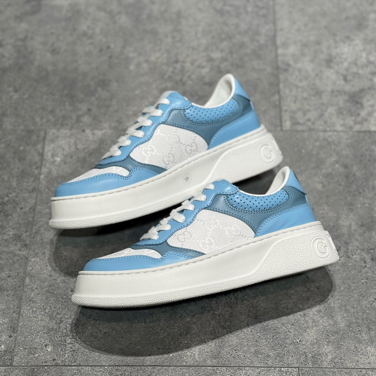 GG SNEAKER