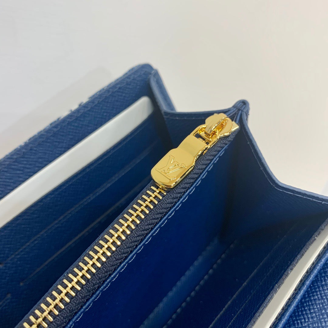 LOU SARAH WALLET