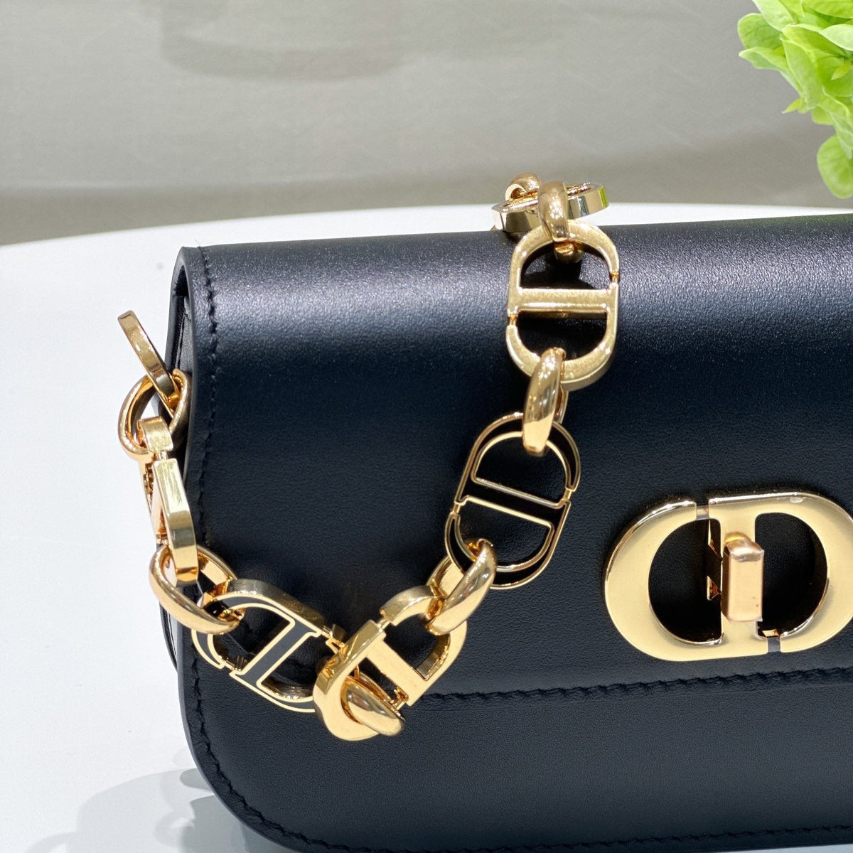 CD SMALL 30 MONTAIGNE AVENUE BAG