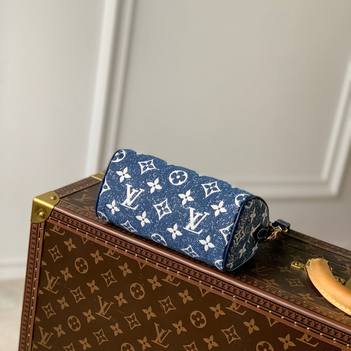 LOU NANO SPEEDY BAG