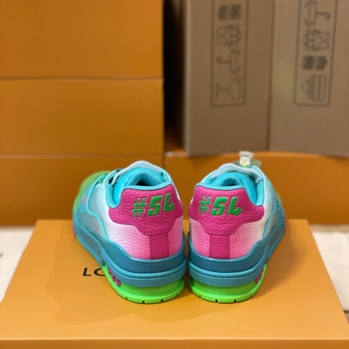 LOU TRAINERS