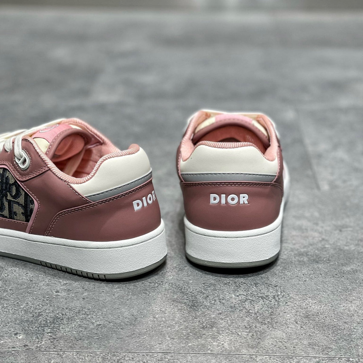 CD B27 SNEAKERS