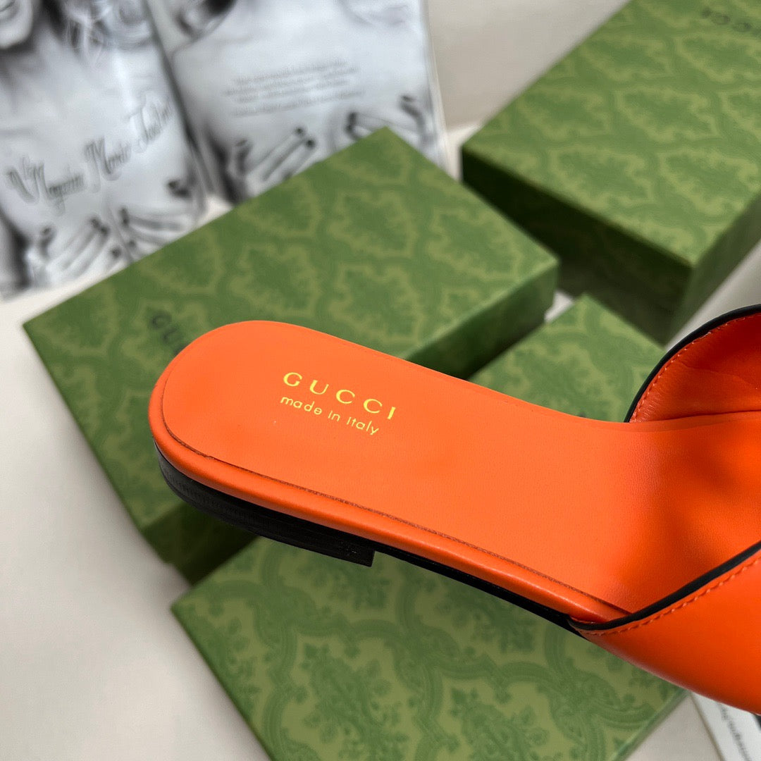 GG SLIDES