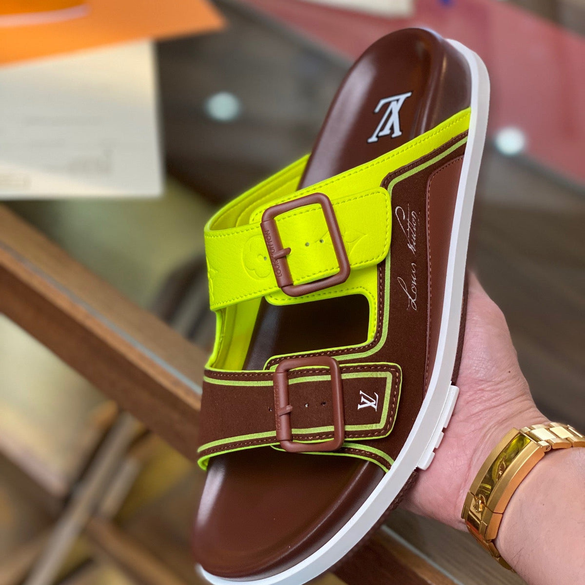 LOU TRAINER MULES