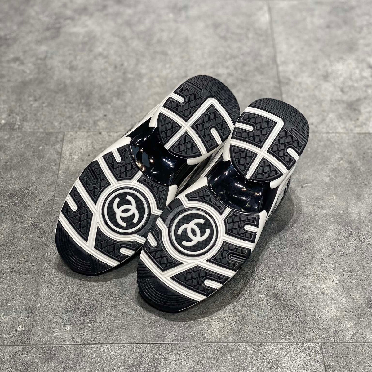CC TRAINERS