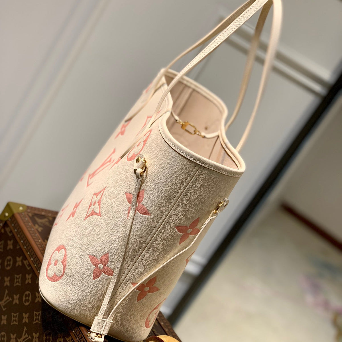 LOU NEVERFULL MM BAG