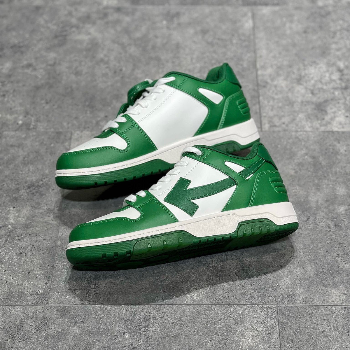 OFF W OUT OF OFFICE SNEAKERS