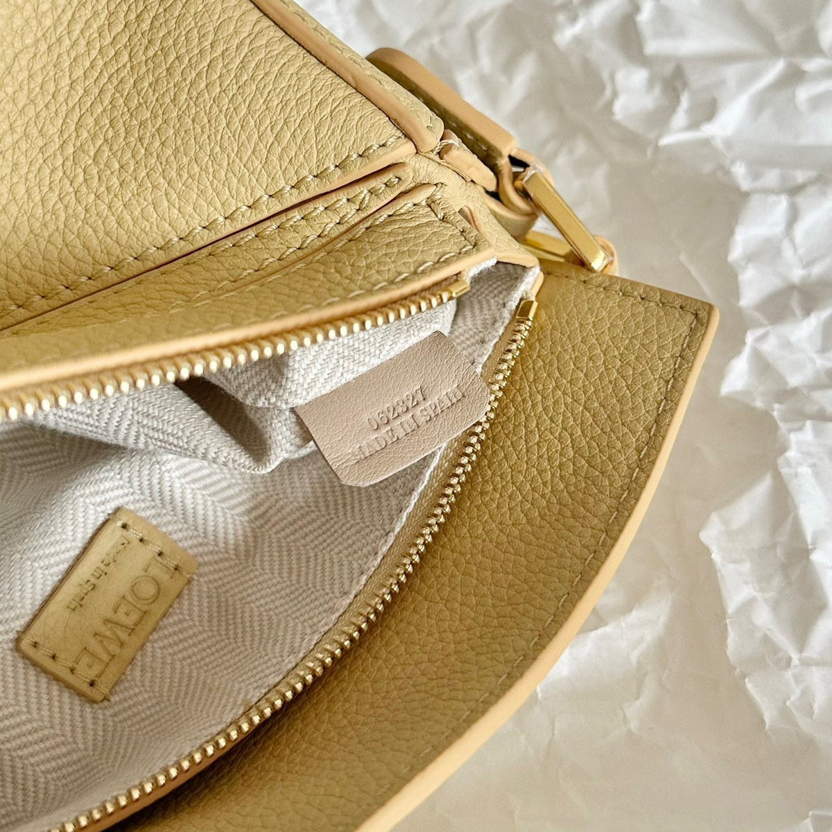 LOEW MINI PUZZLE EDGE BAG