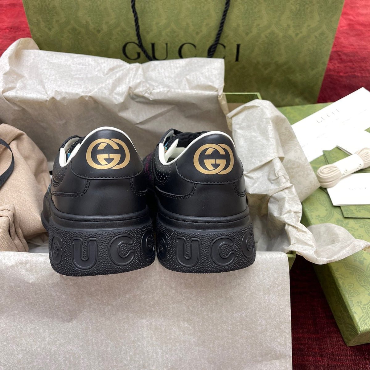 GG SUPREME TRAINERS