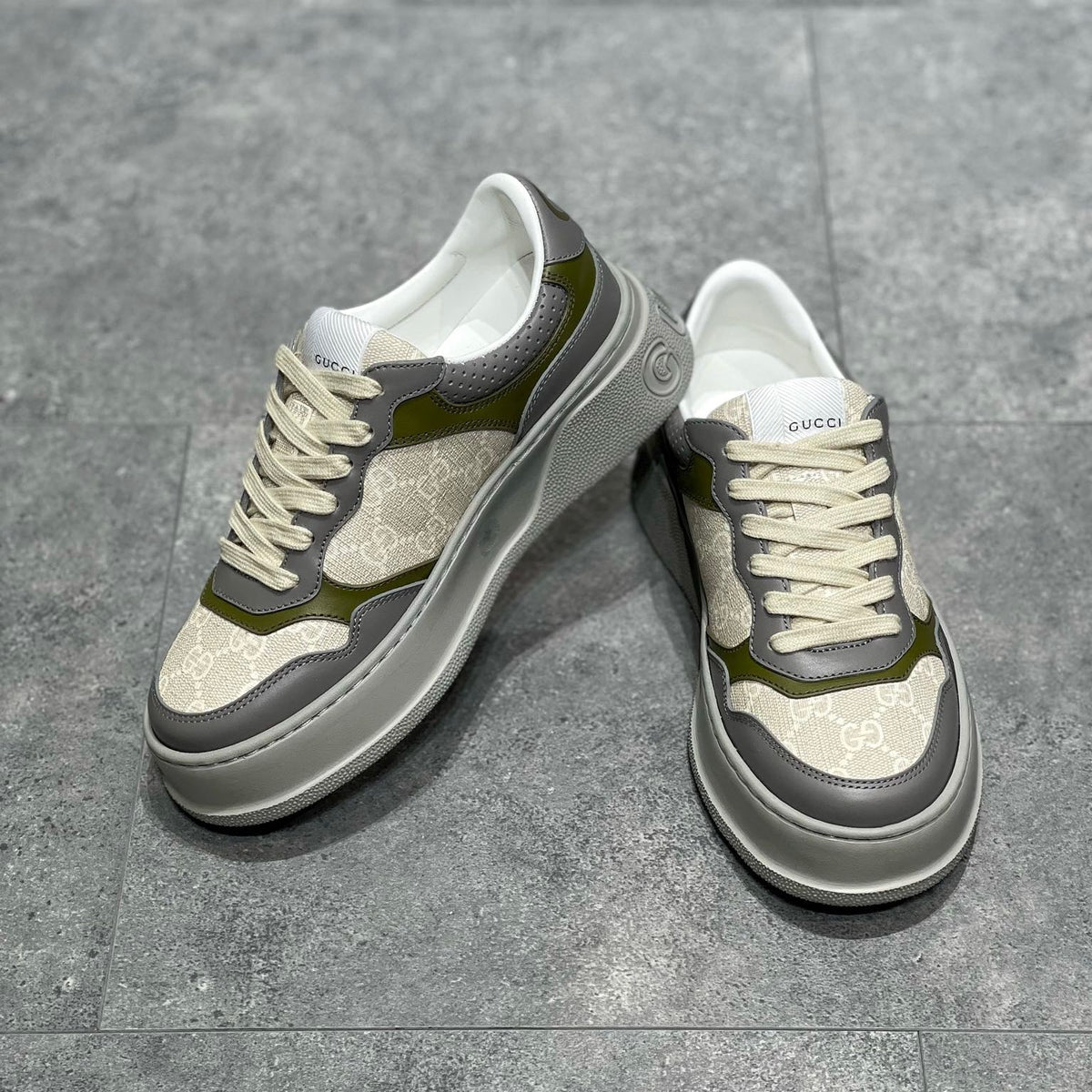 GG SNEAKER