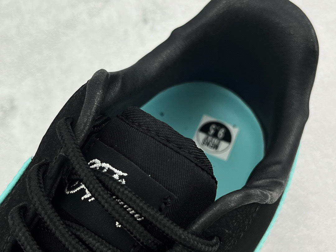 NIKE x TIFFANY AIR FORCE