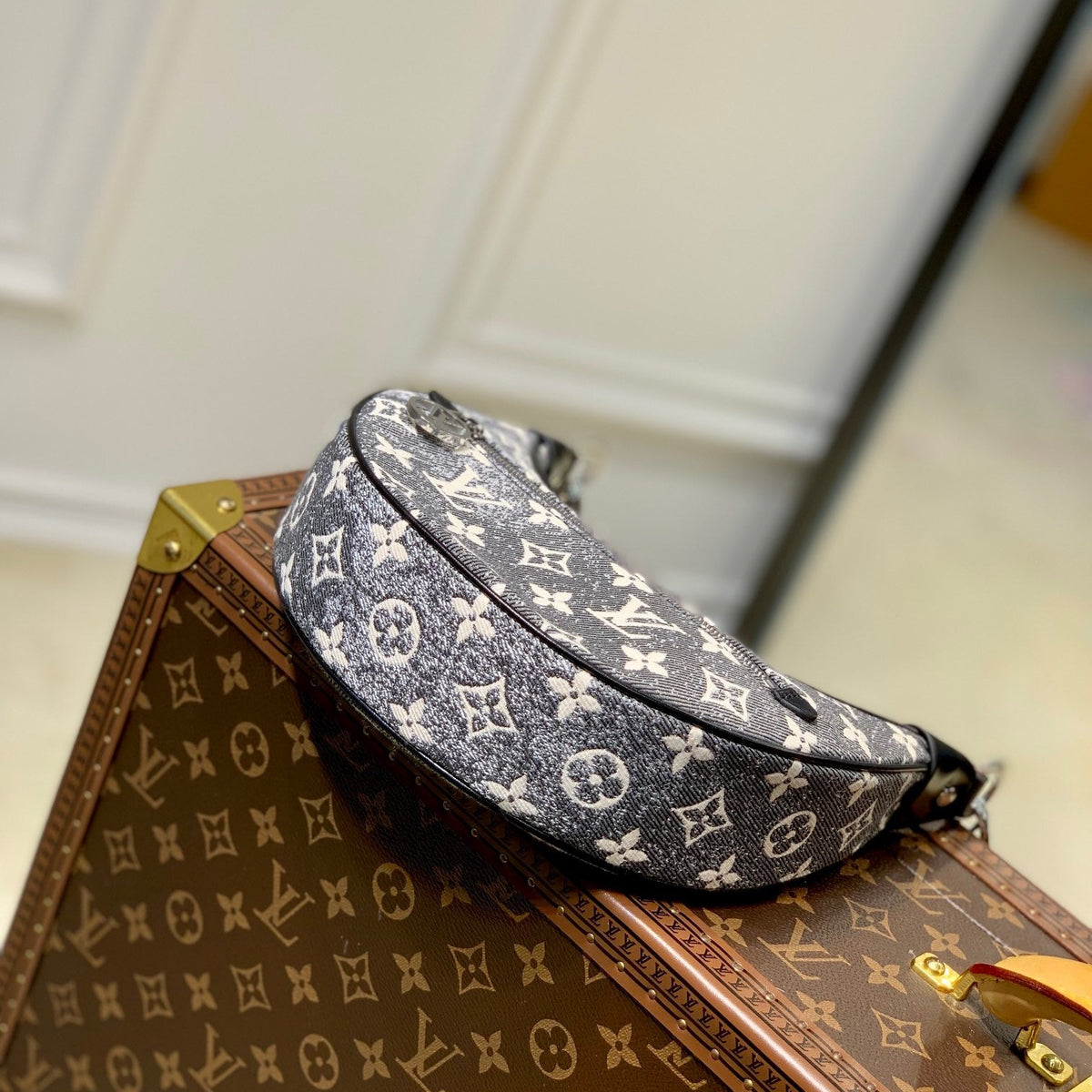 LOU LOOP BAG
