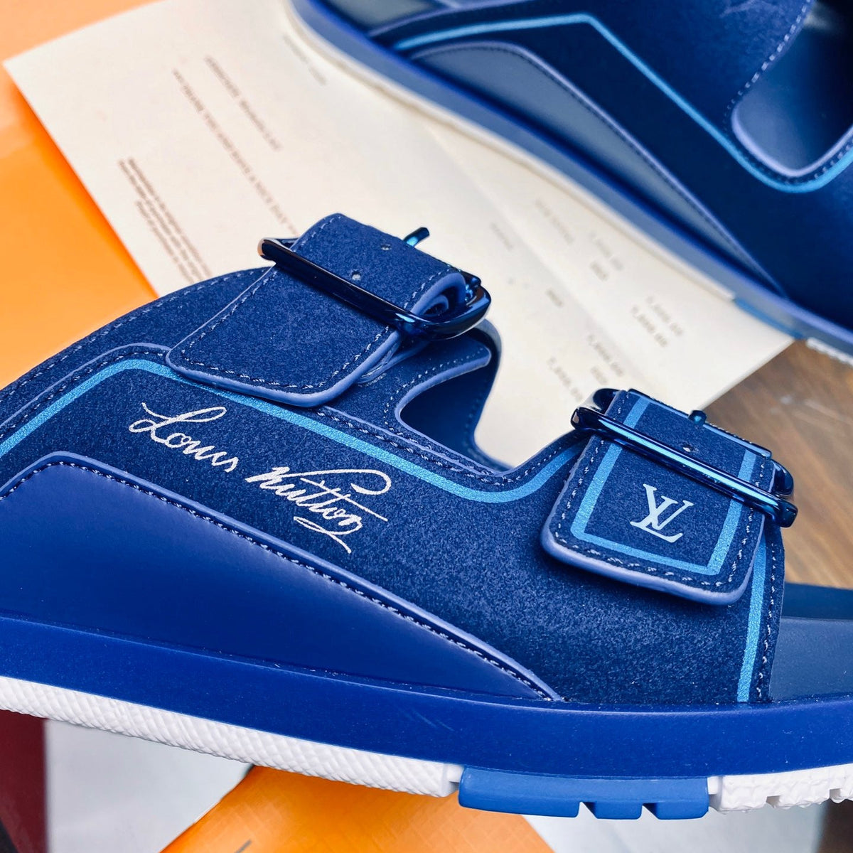 LOU TRAINER MULES