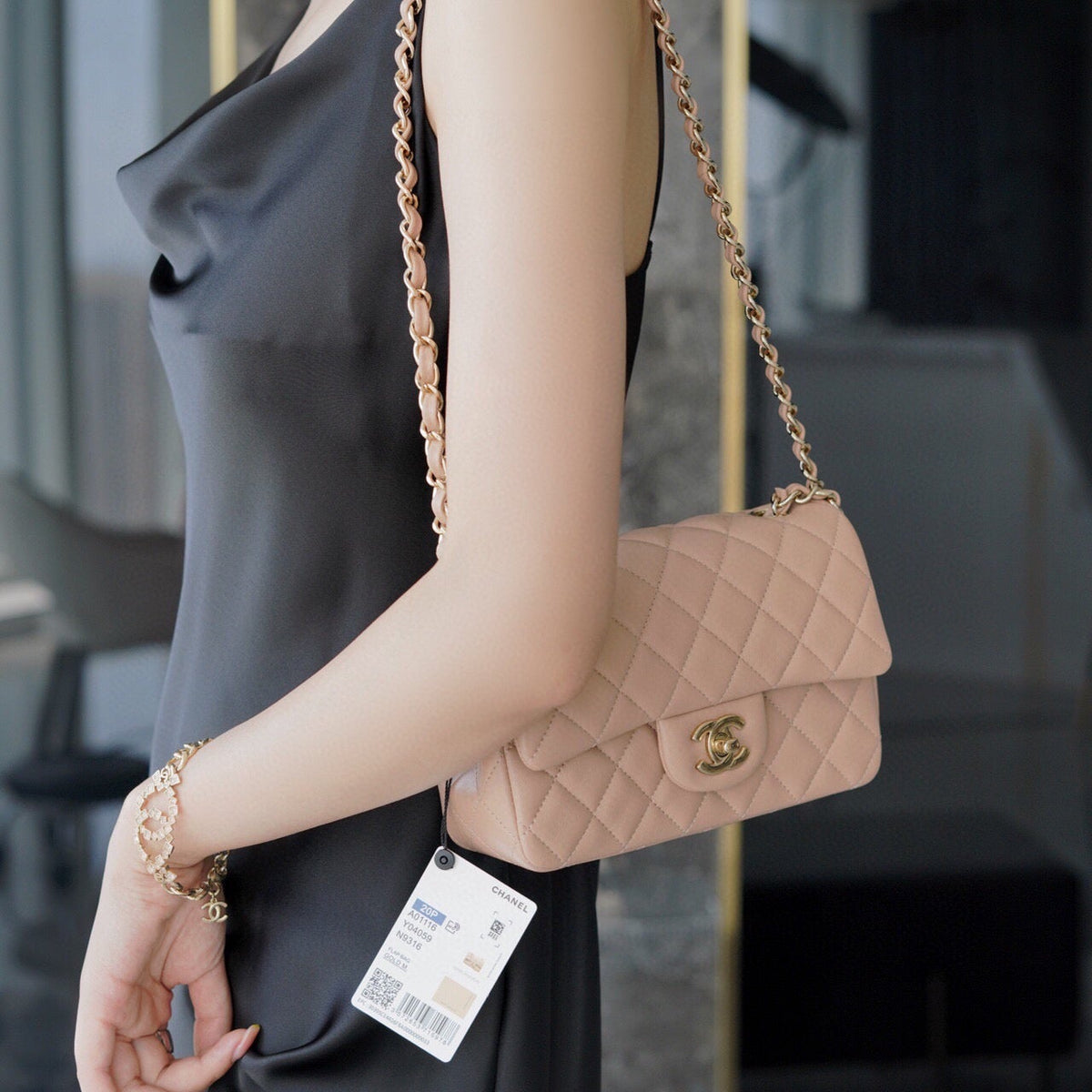 CC MINI FLAP BAG