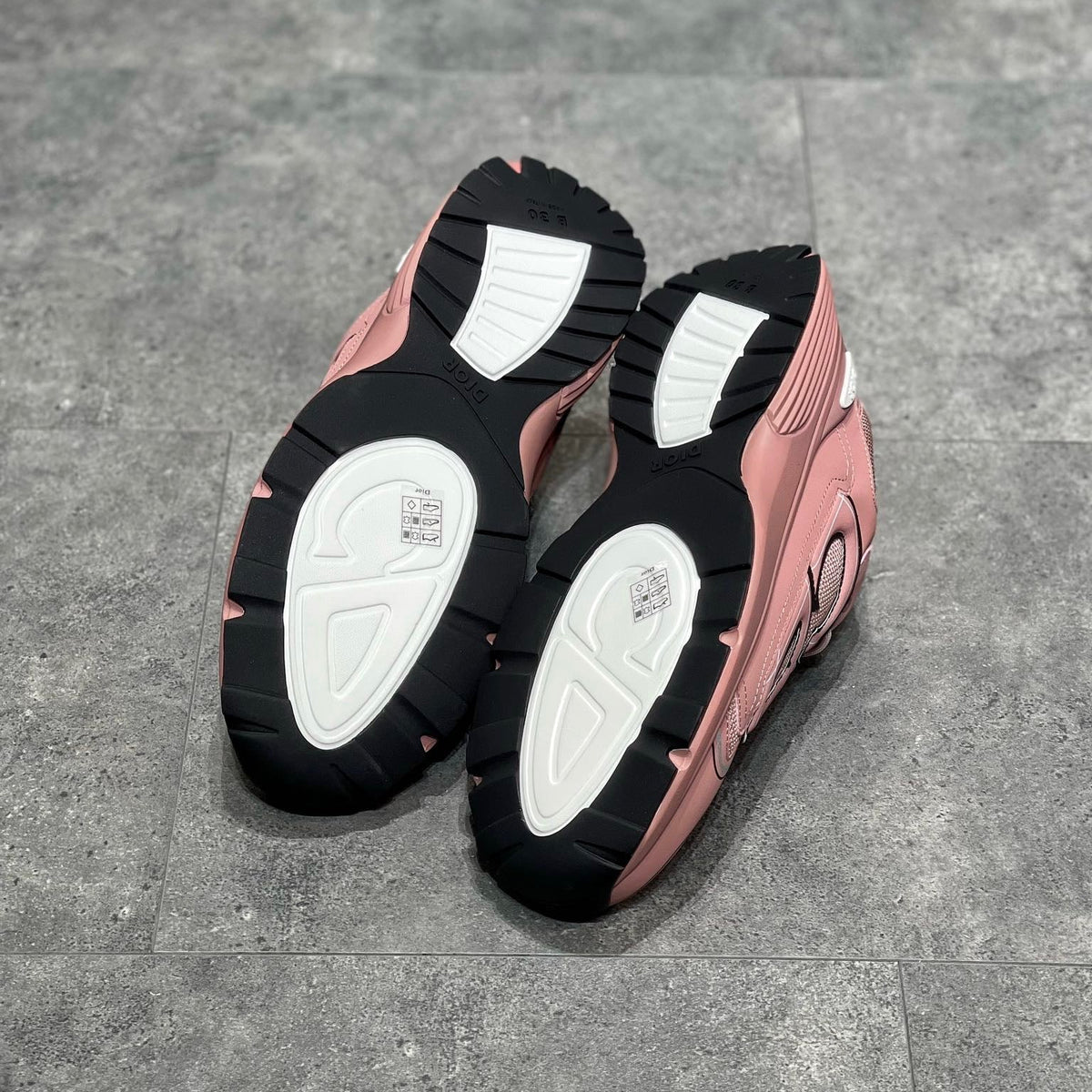 CD B30 SNEAKER