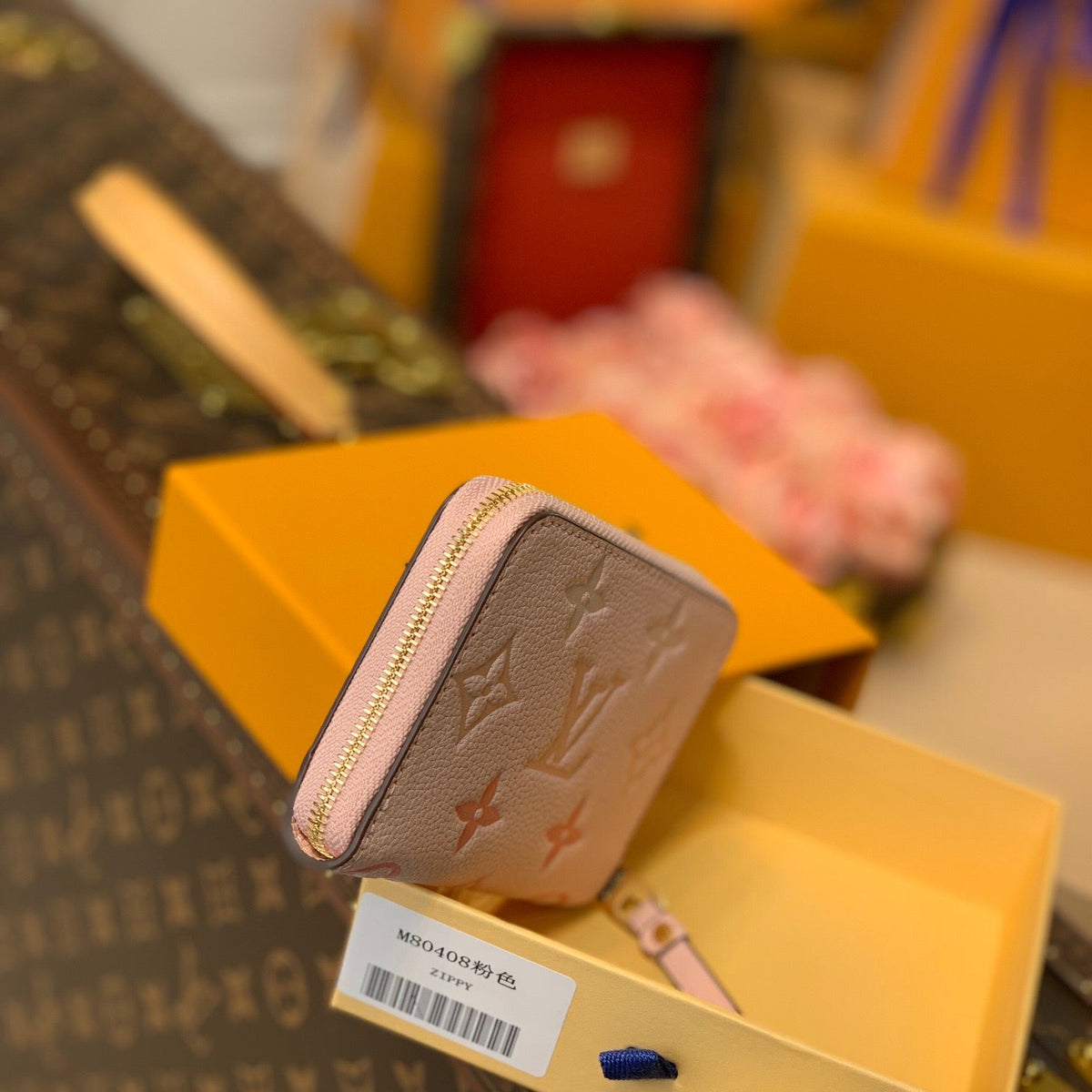 LOU SARAH WALLET