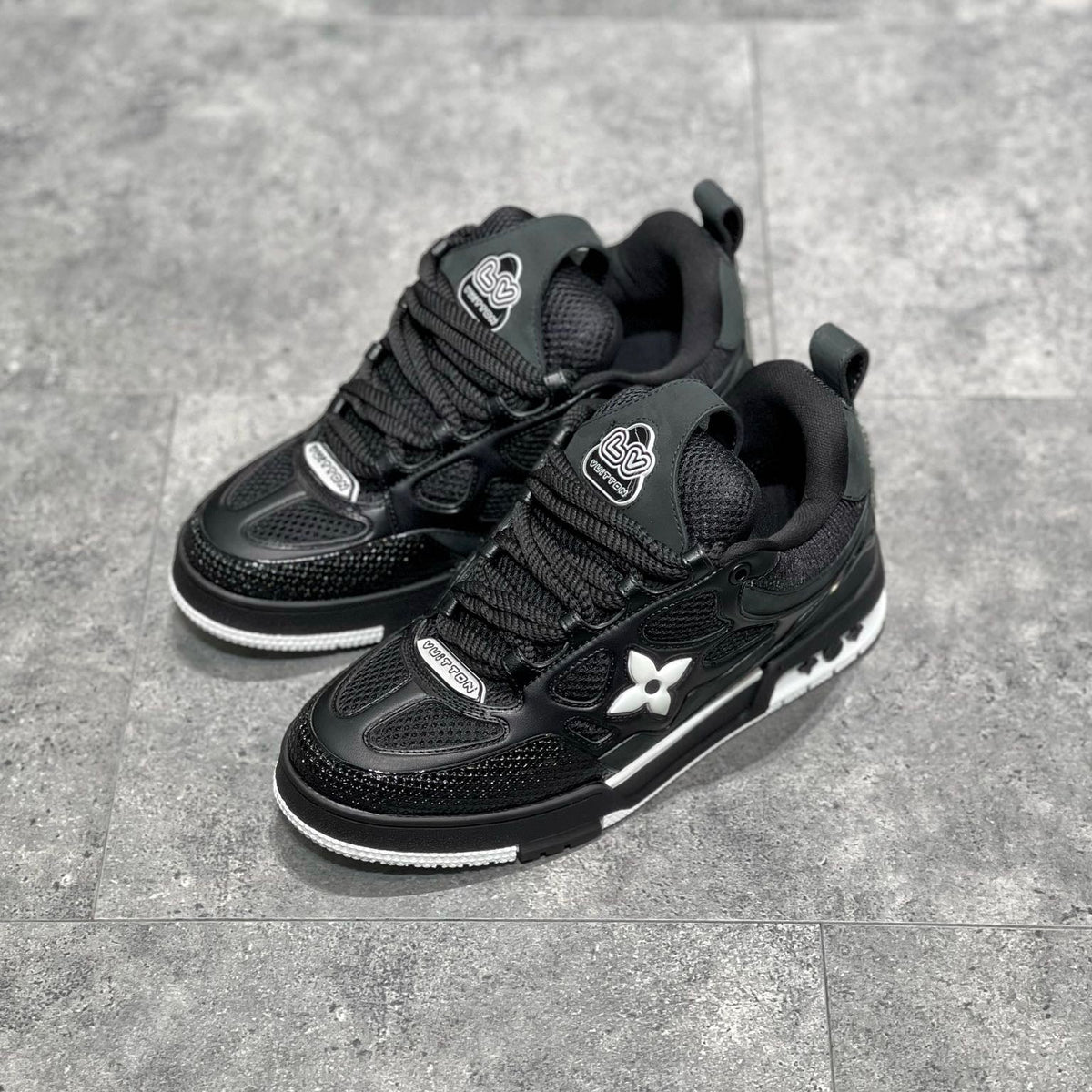 LOU TRAINERS