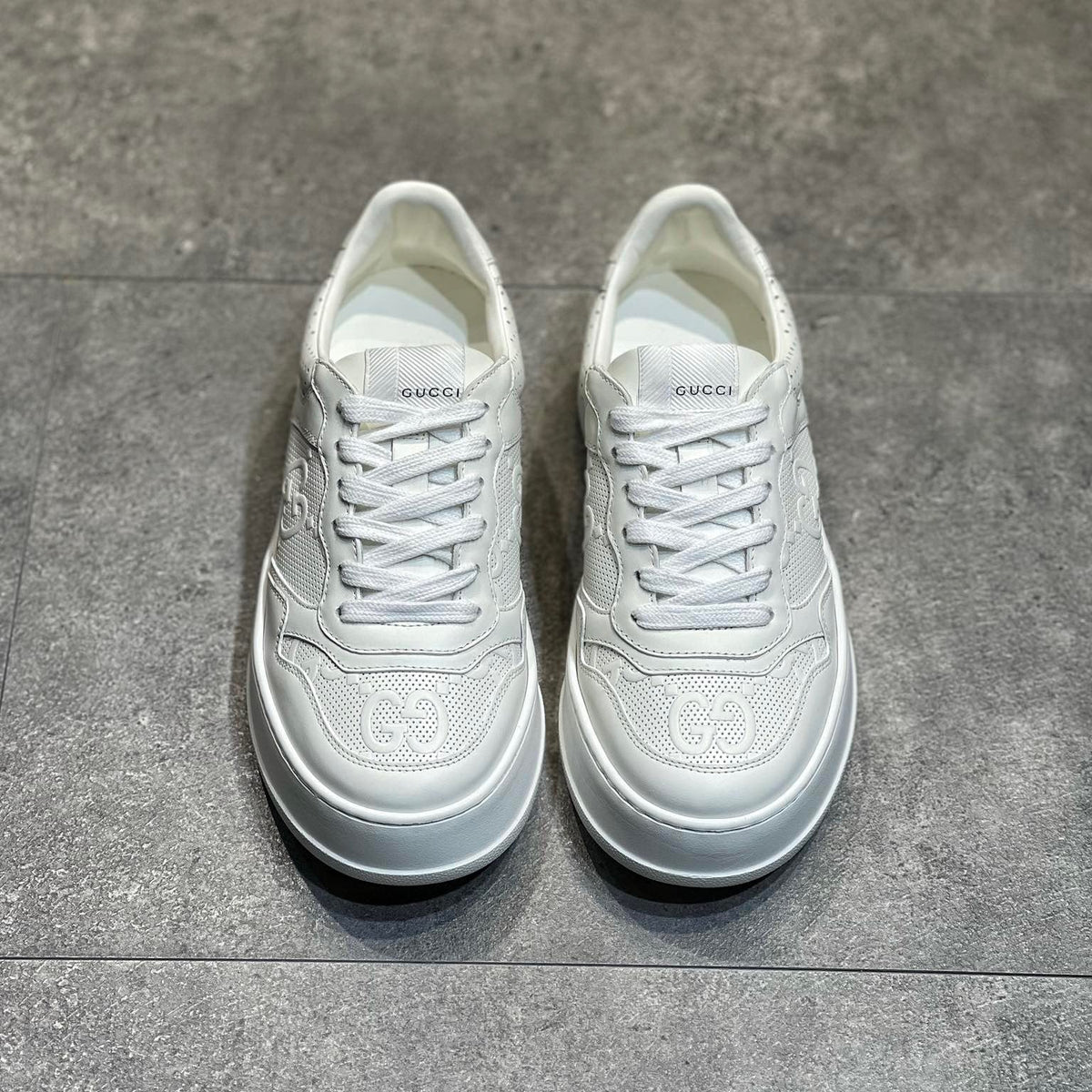 GG EMBOSSED SNEAKER