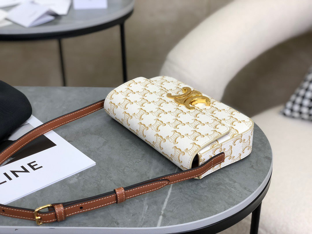 CEL TRIOMPHE SHOULDER BAG