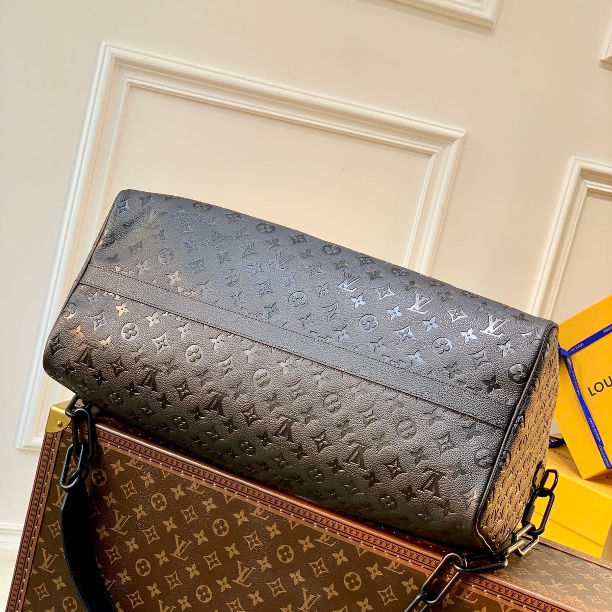 LOU KEEPALL BANDOULIÈRE 50 BAG