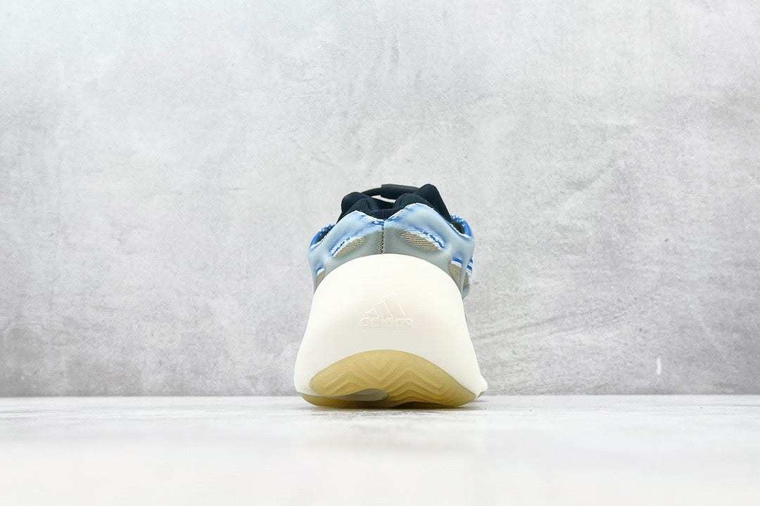 YEEZY 700 V3 ARZARETH