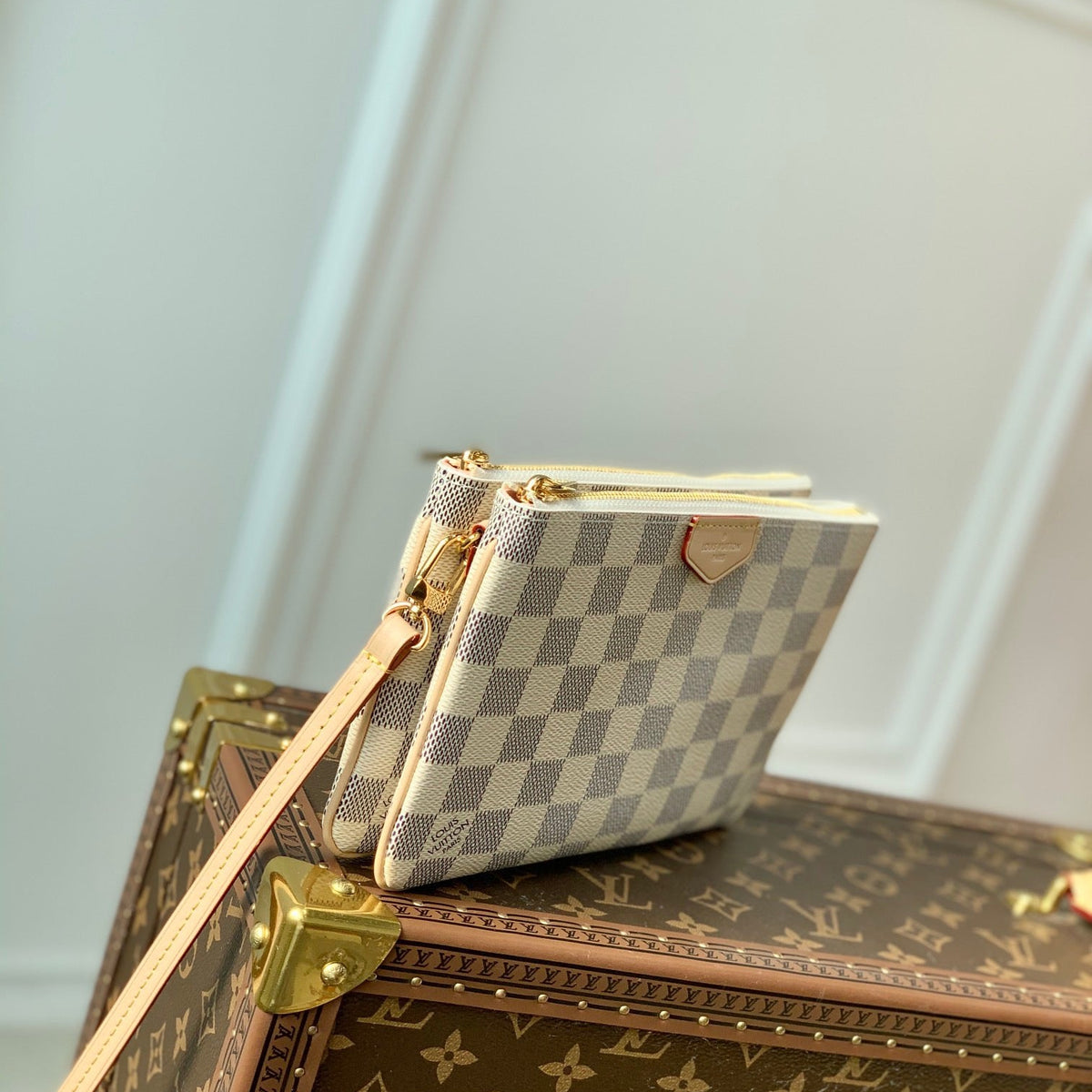 LOU DOUBLE ZIP POCHETTE