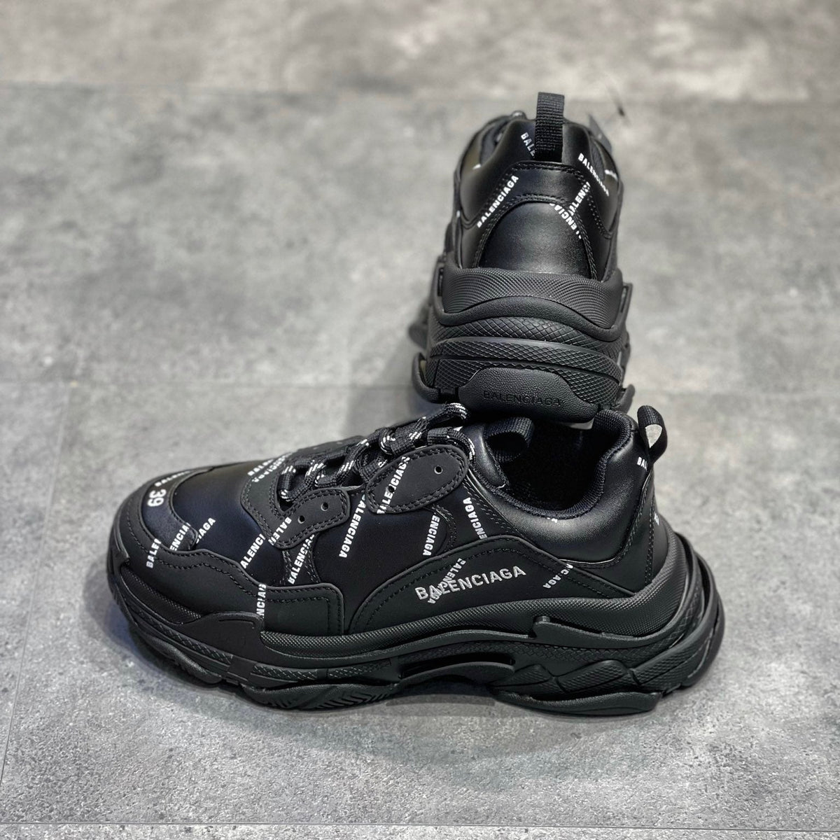 BAL TRIPLE S SNEAKER