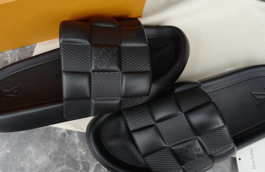 LOU WATERFRONT MULES